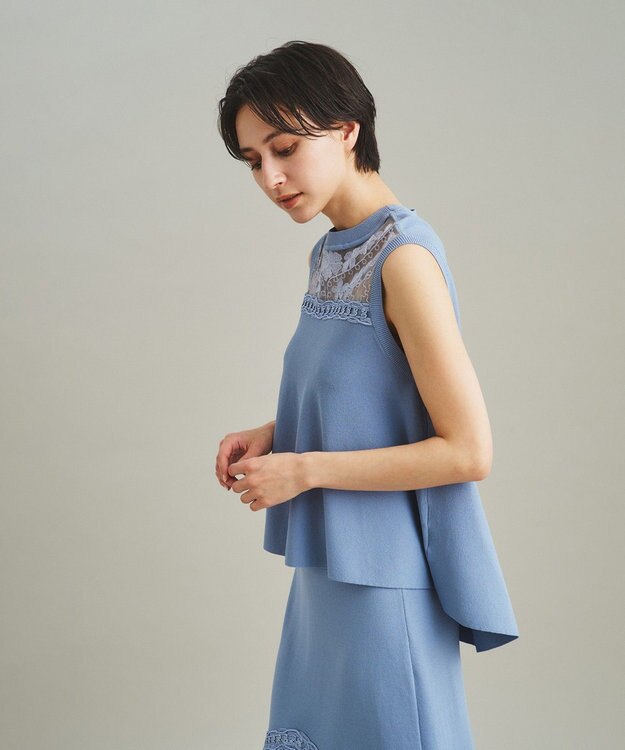 GRACE CONTINENTAL フラワーコードニットトップ ブルー