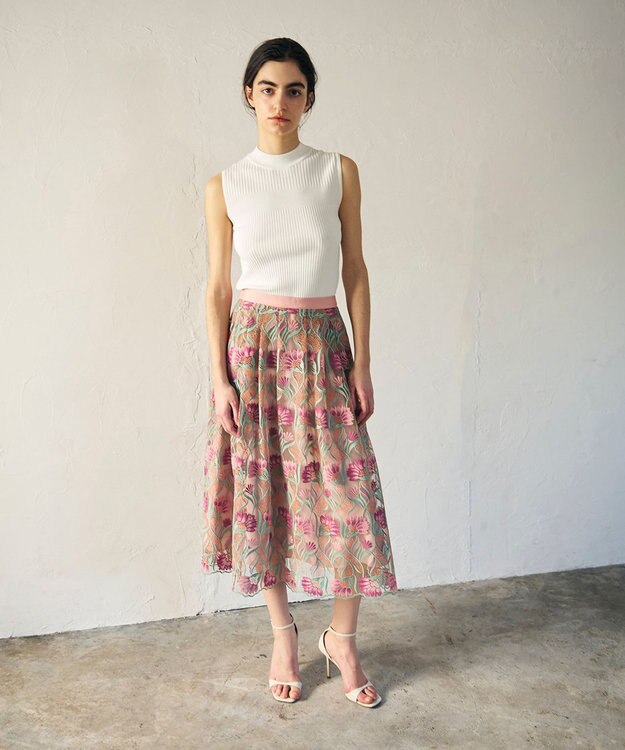 GRACE CONTINENTAL フラワー刺繍チュールスカート ピンク