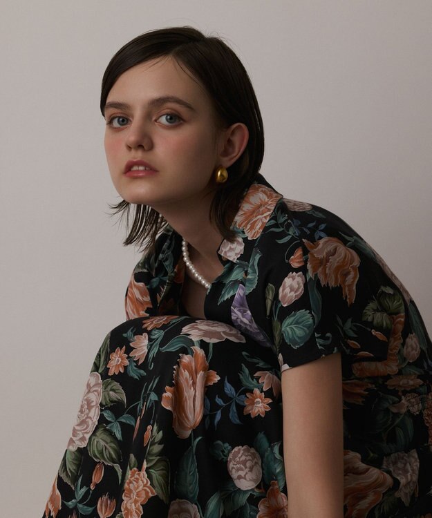 GRACE CONTINENTAL アンティークフラワープリントワンピース ブラック