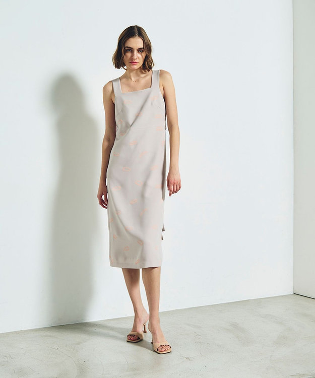 GRACE CONTINENTAL リップモチーフドレス ベージュ