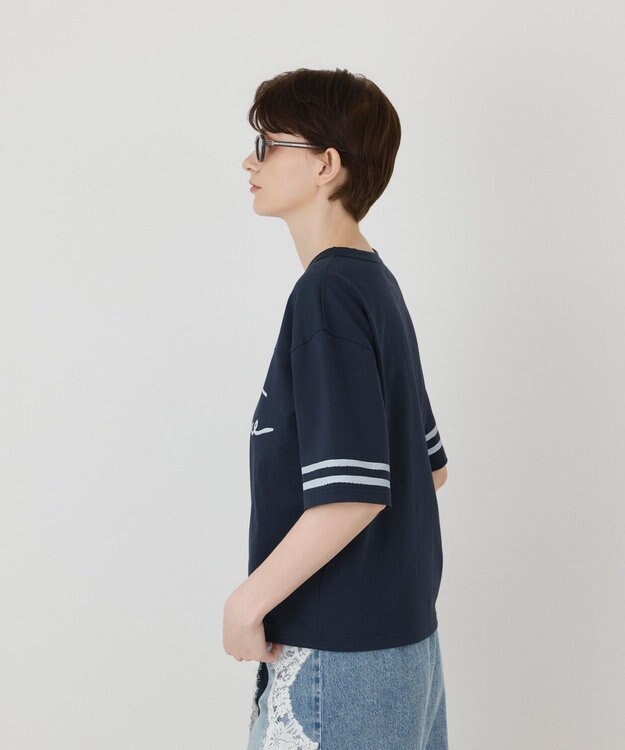 GRACE CONTINENTAL カレッジロゴプリントTシャツ ネイビー