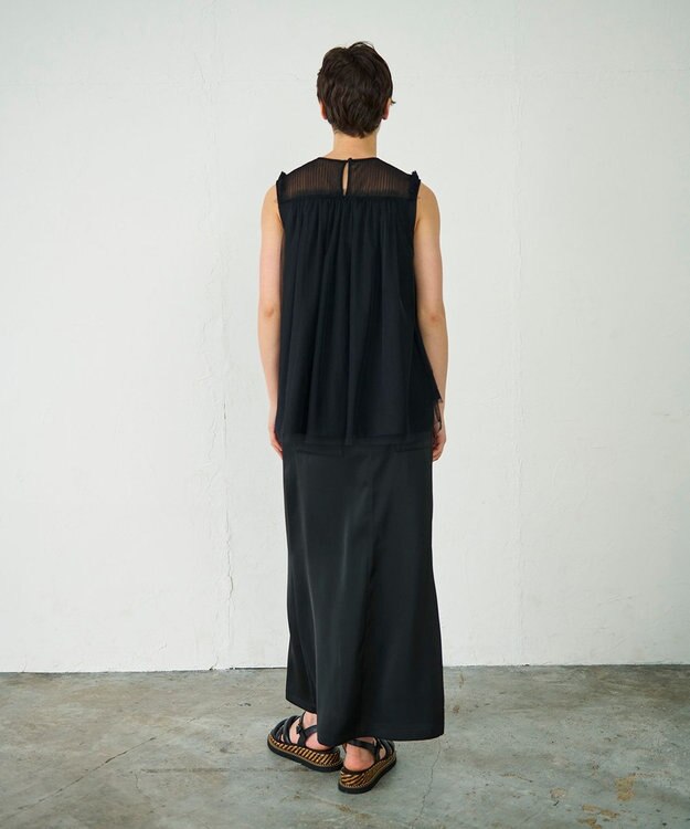 GRACE CONTINENTAL チュールノースリーブ トップ ブラック