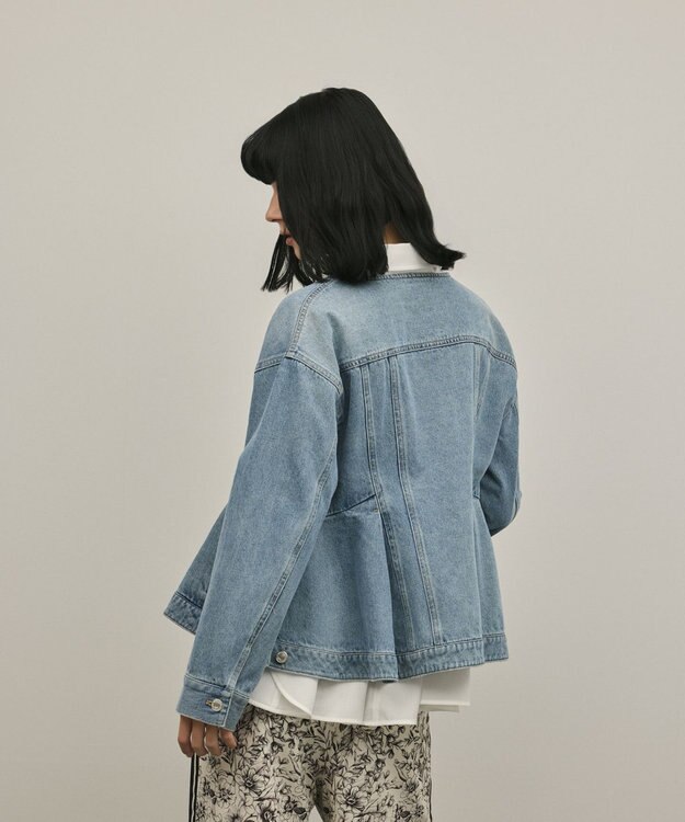 GRACE CONTINENTAL ペプラムデニムジャケット ブルー