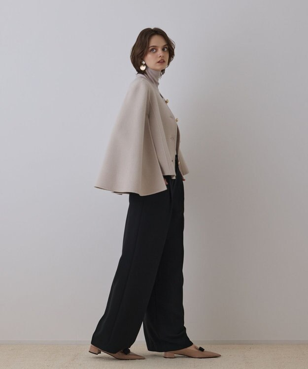 GRACE CONTINENTAL リバーケープジャケット ベージュ