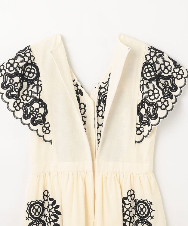 GRACE CONTINENTAL バイカラー刺繍コットンワンピース ホワイト