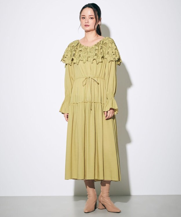 GRACE CONTINENTAL カットワークティアードワンピース グリーン