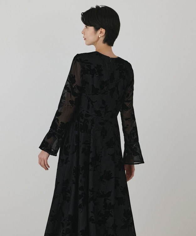 GRACE CONTINENTAL フラワーオパールワンピース ブラック