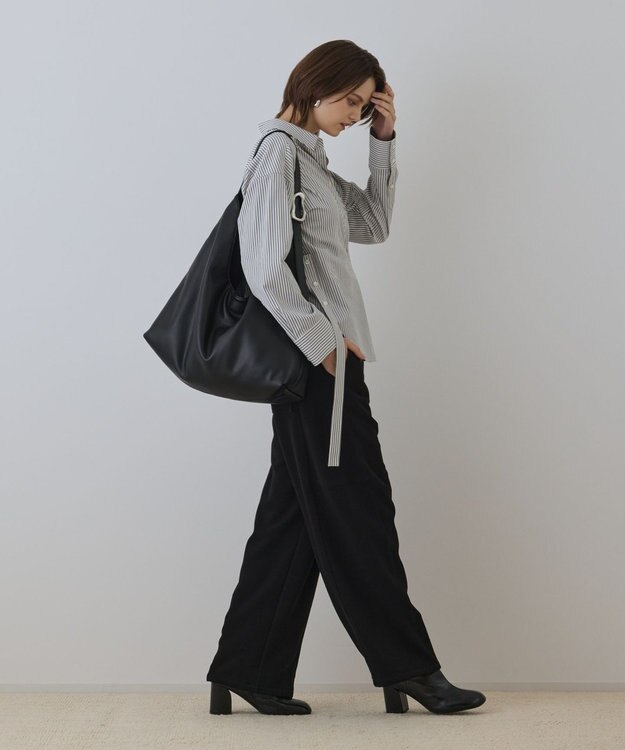 GRACE CONTINENTAL エッグラインカットパンツ ブラック