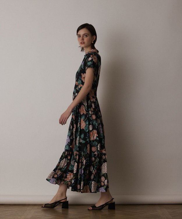 GRACE CONTINENTAL アンティークフラワープリントワンピース ブラック