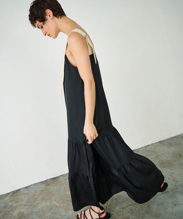 GRACE CONTINENTAL ティアードロングワンピース ブラック