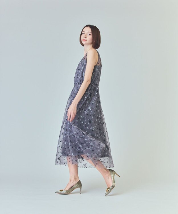 GRACE CONTINENTAL スペースembチュールドレス グレー