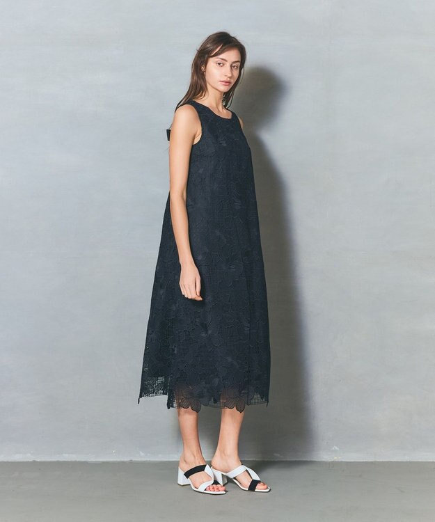 GRACE CONTINENTAL メッシュフラワーレースワンピース ブラック