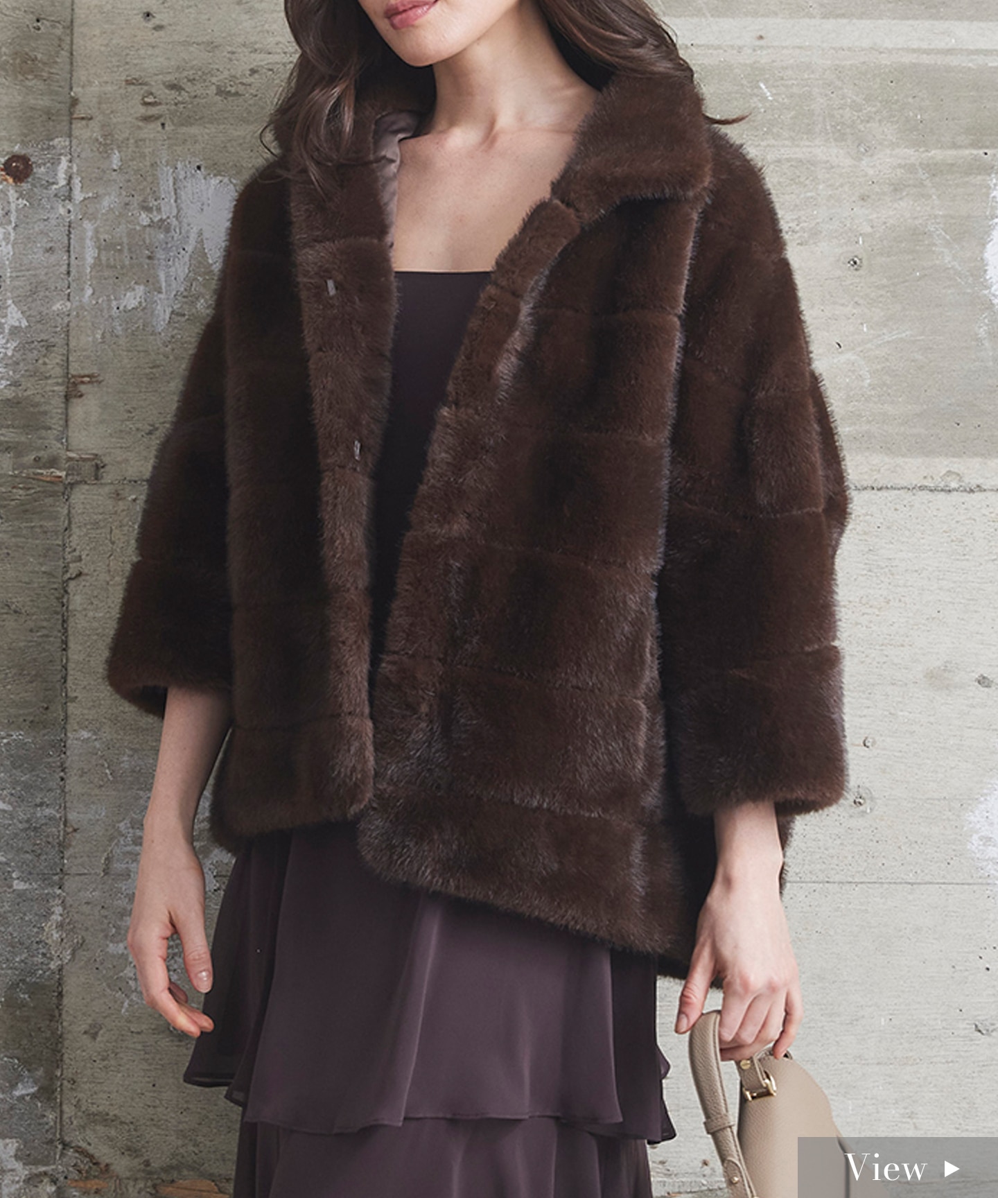 LOU ANDREA フェイクショートコート