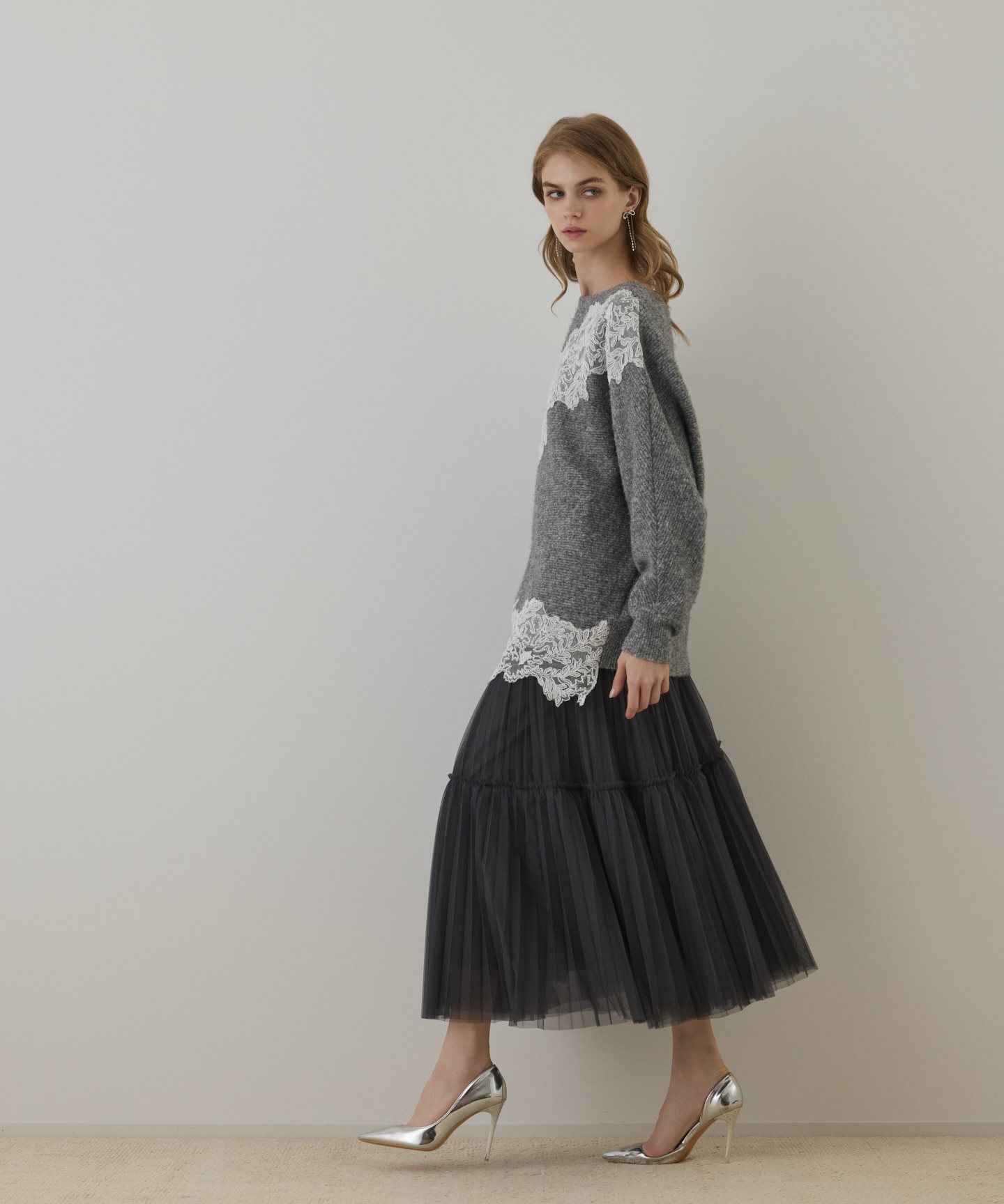 レースドルマンニットトップ