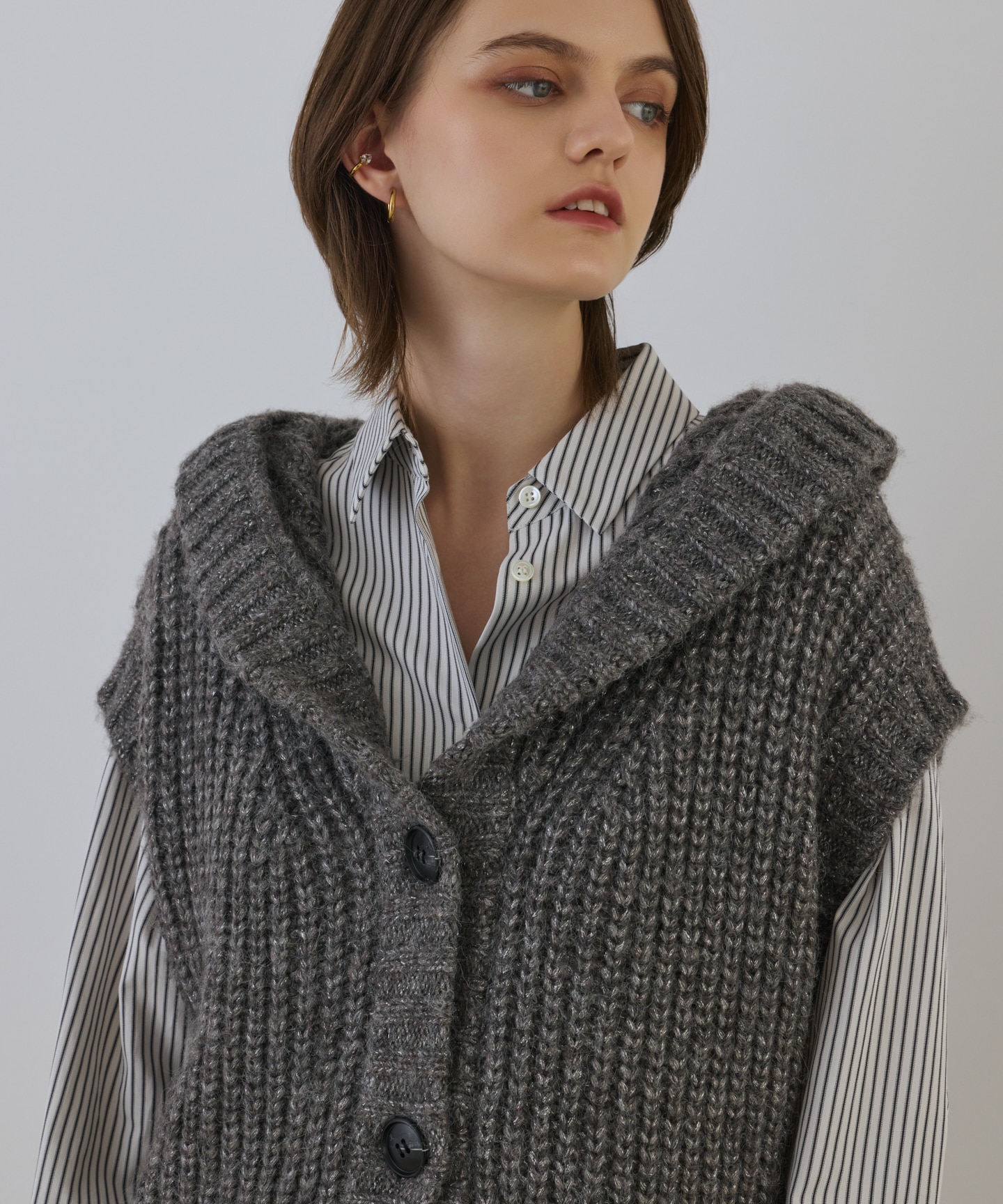 ラメニットベスト