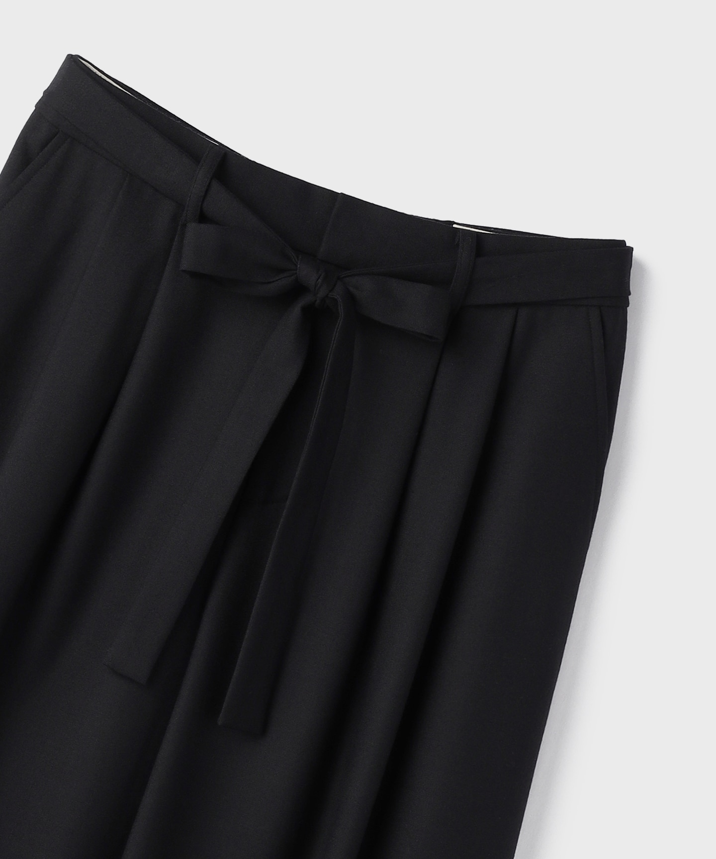 ウールワイドパンツ