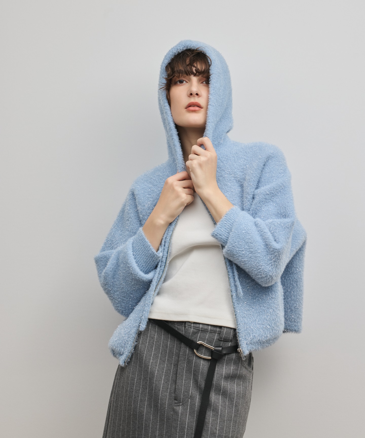 フェザーニットパーカー