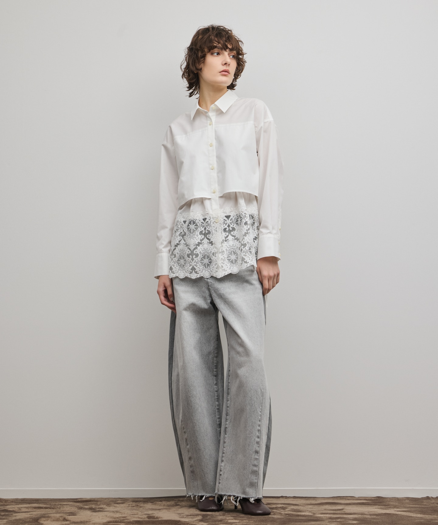 サイドラインデニムパンツ