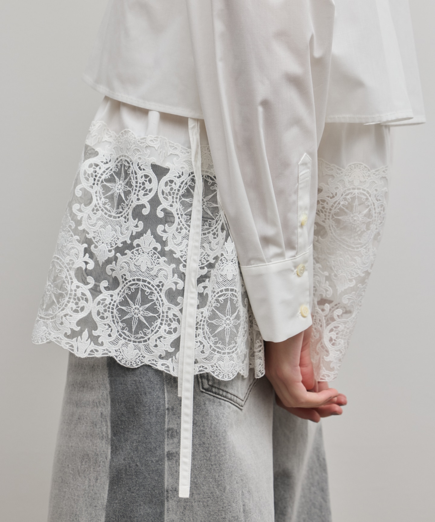 レースティアードシャツ