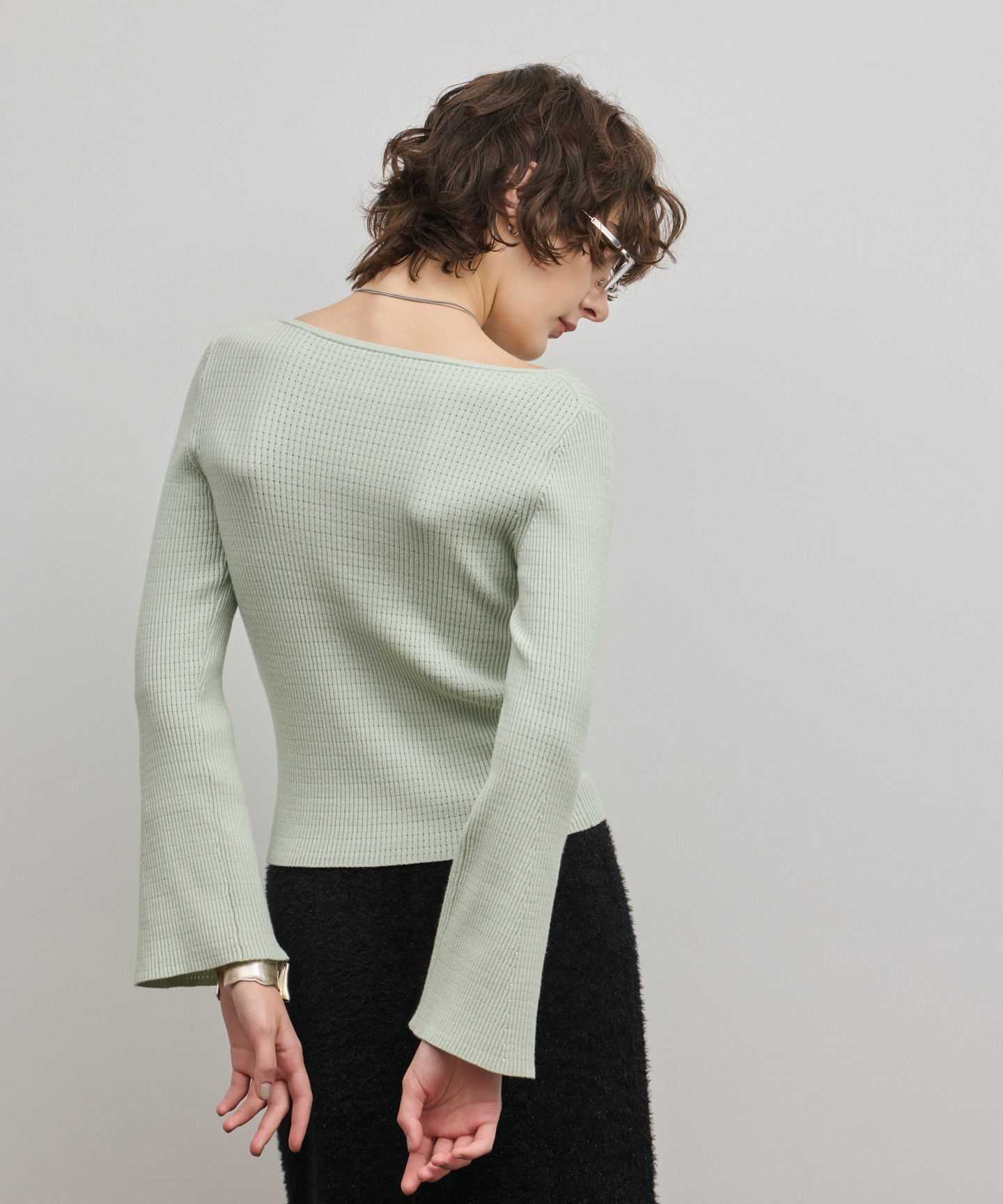 アイレットリブニットトップ