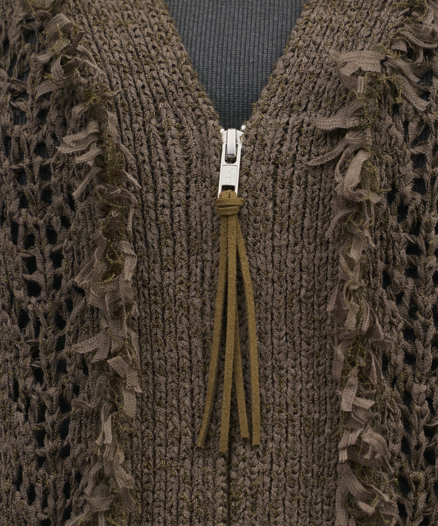 zipミドルニットカーディガン