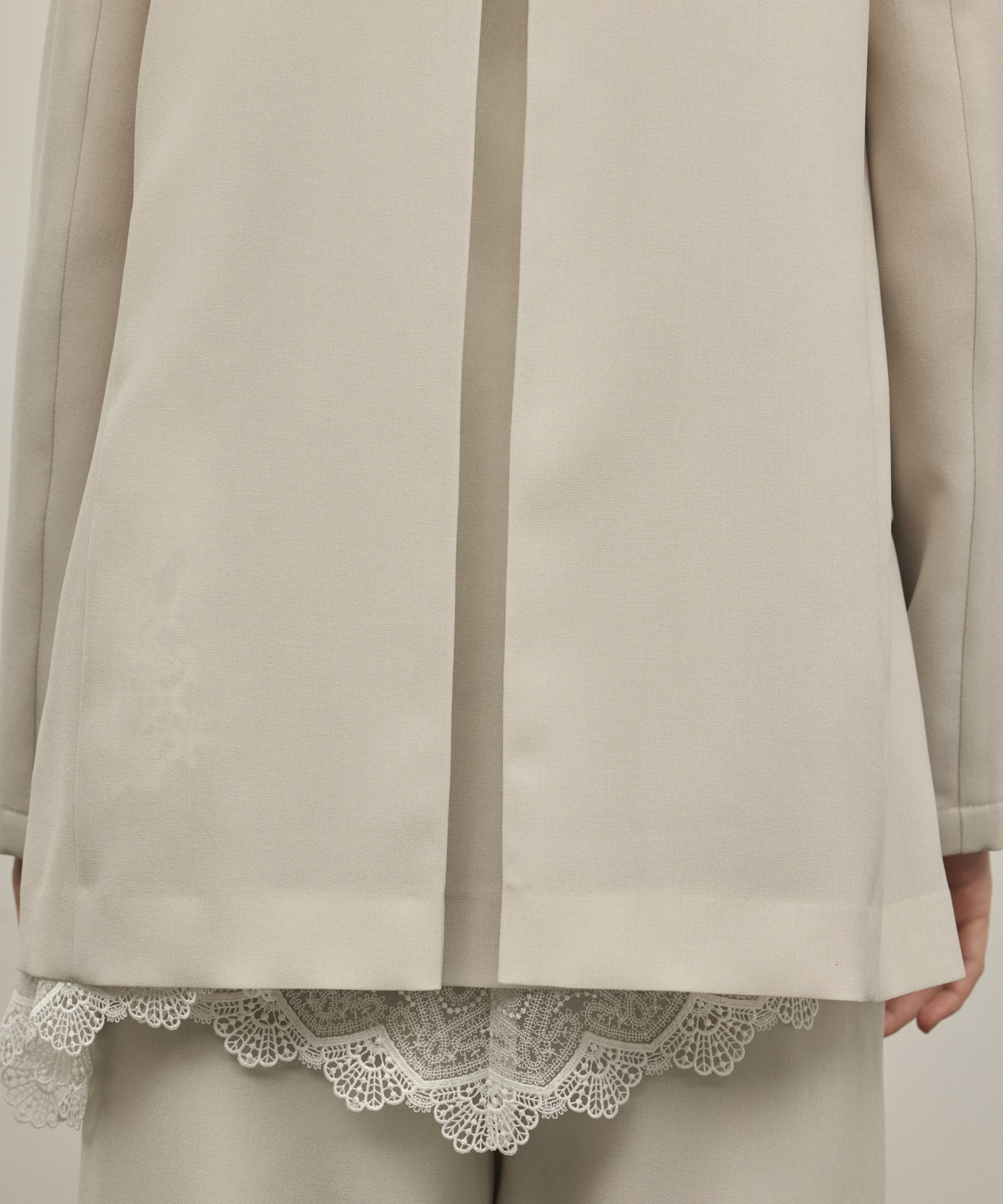 バックタックテーラードジャケット