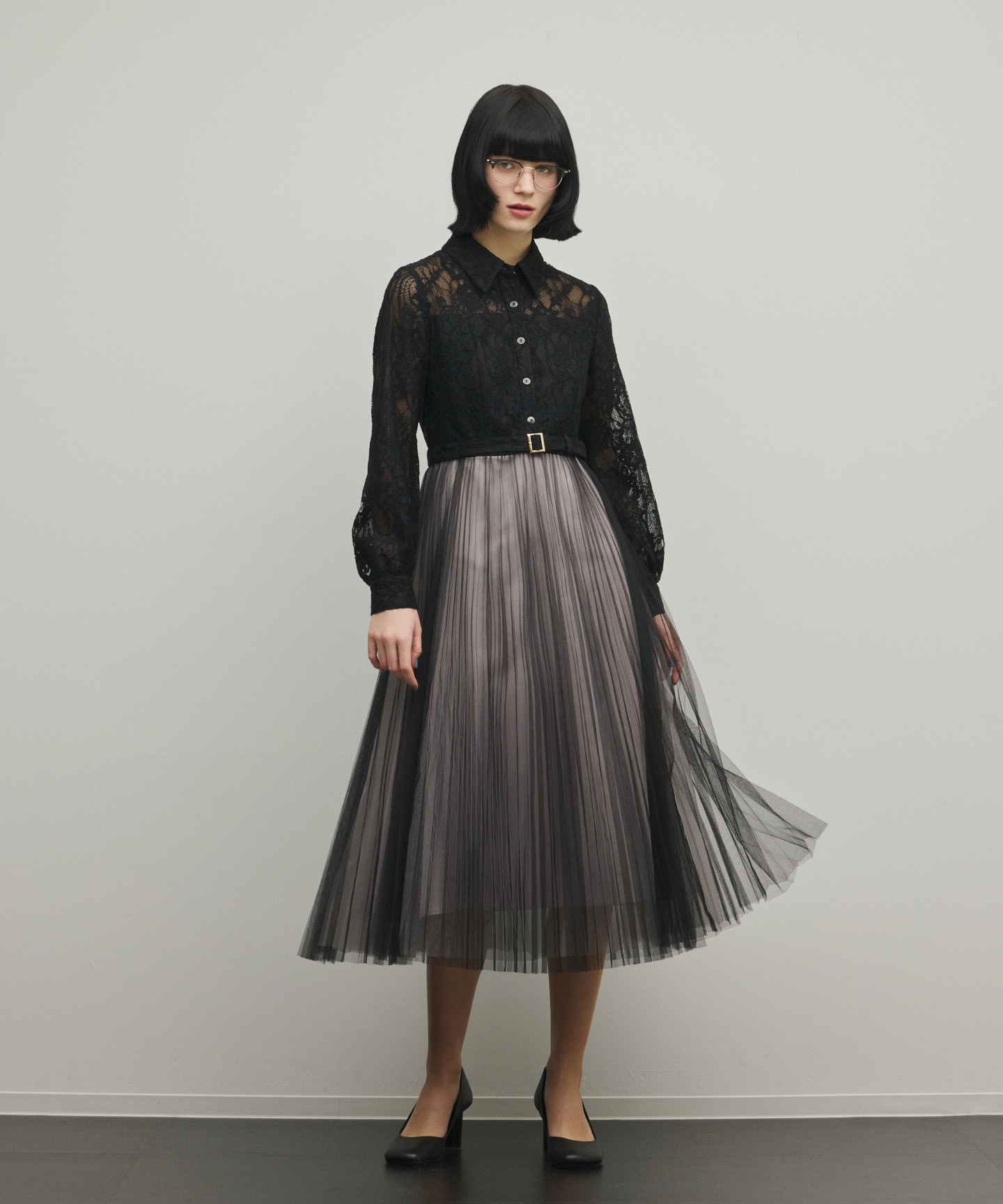 グレースコンチネンタル　コードレースプリーツワンピース